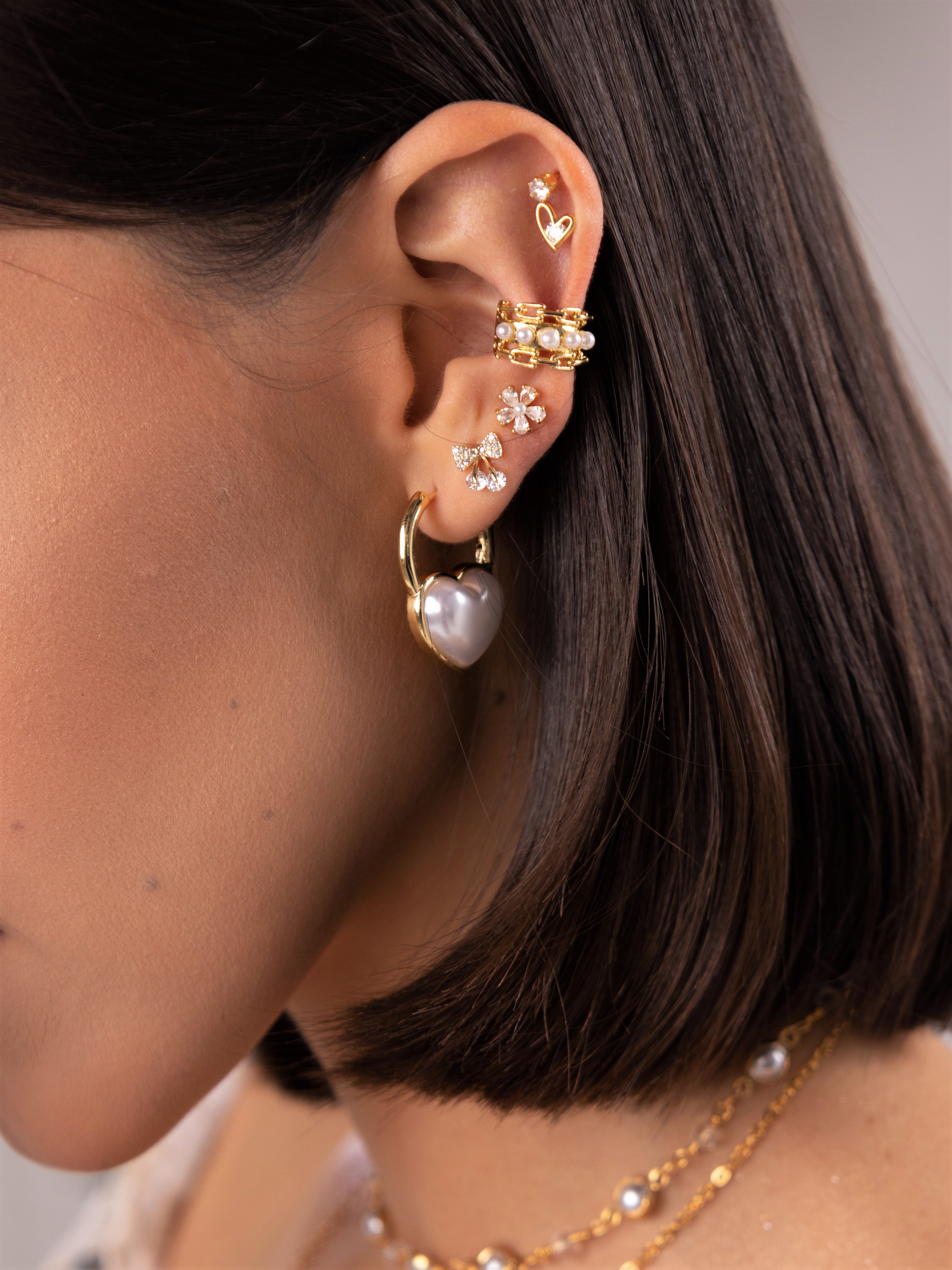 ARETES CORA NÁCAR